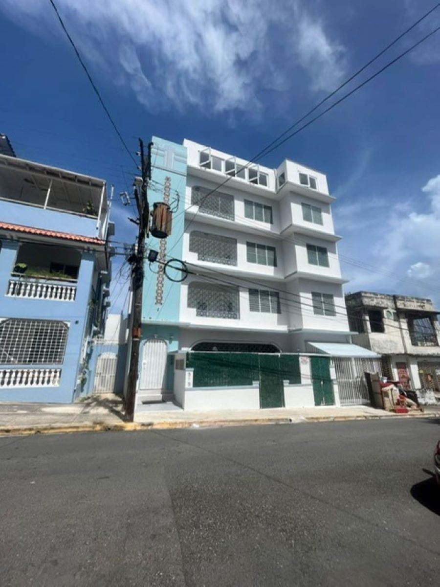 RE/MAX real estate, Puerto Rico, Santurce, Apartamento amueblado con utilidades incluidas